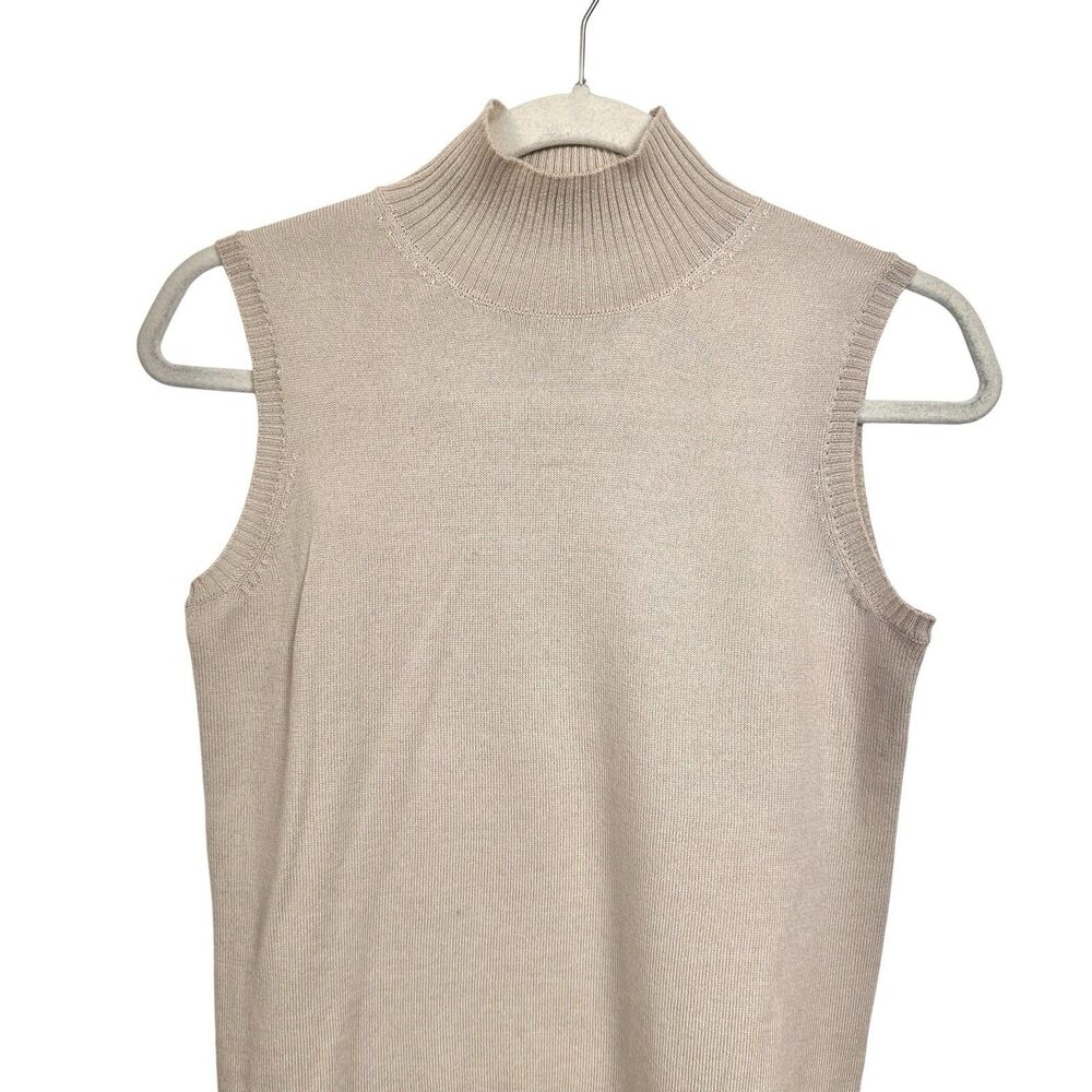 Saks Fifth Avenue Womens Sz XS Tan Merino Wool Blend Pullover Knit Sweater Vest - Picture 2 of 7